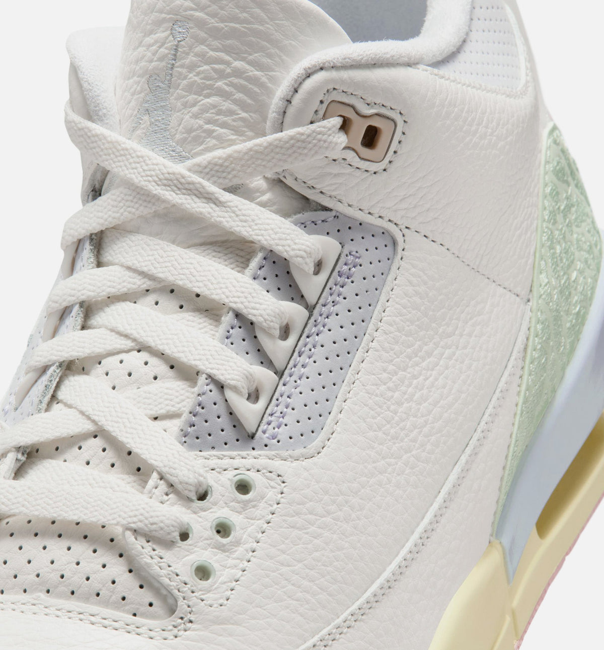 Air Jordan 3 Retro “Sail & Jade Aura” Men’s Shoes