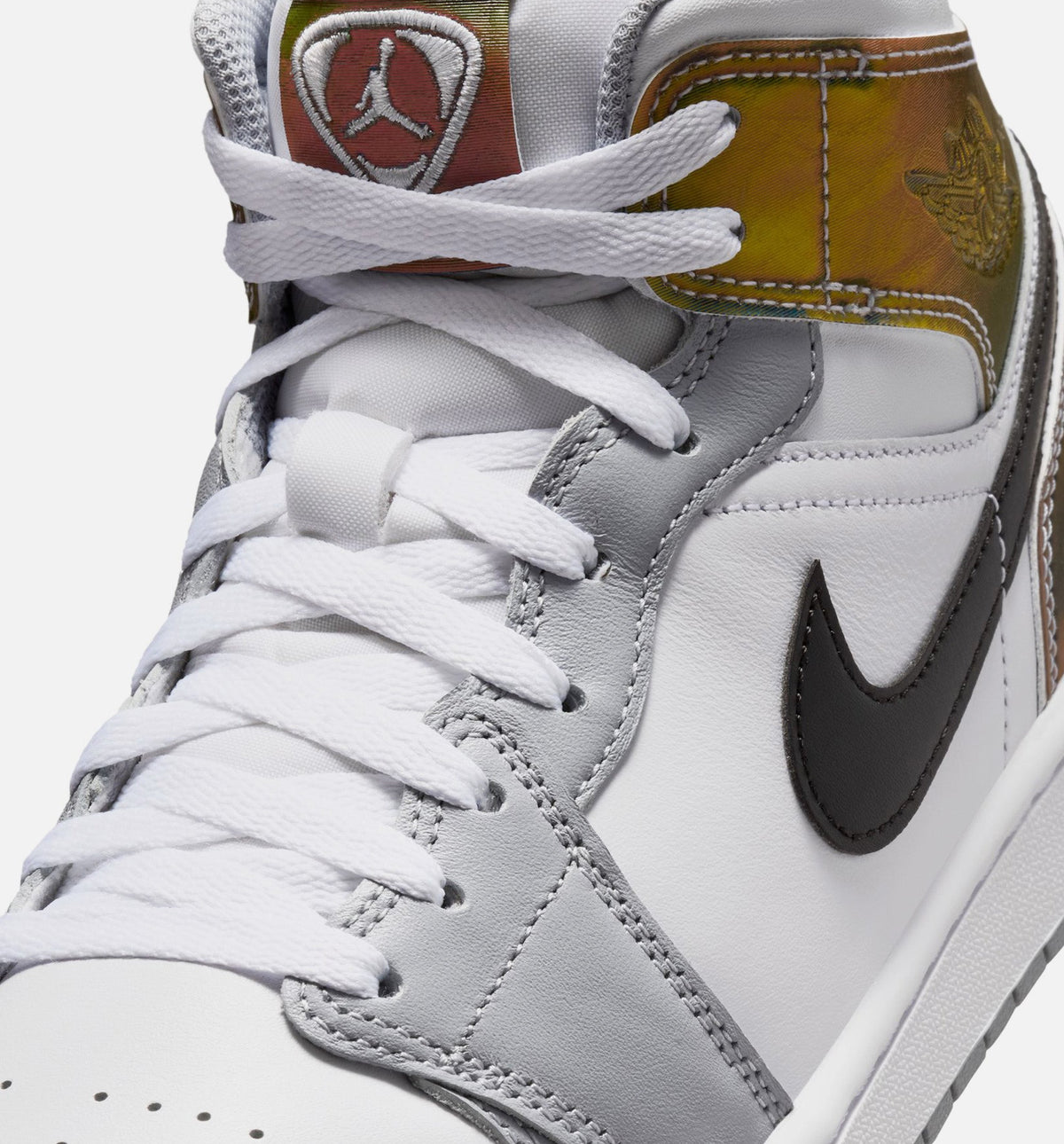 Air Jordan 1 Mid SE “Wolf Grey” Men’s Shoes