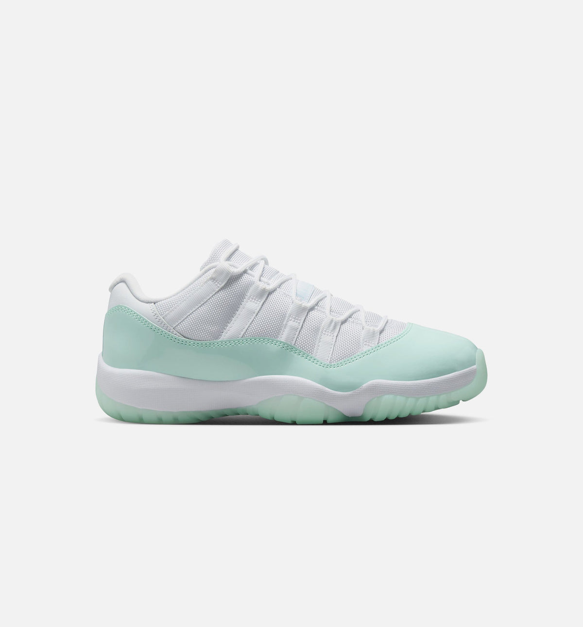 Air Jordan 11 Retro Low “Igloo” Women’s Shoes