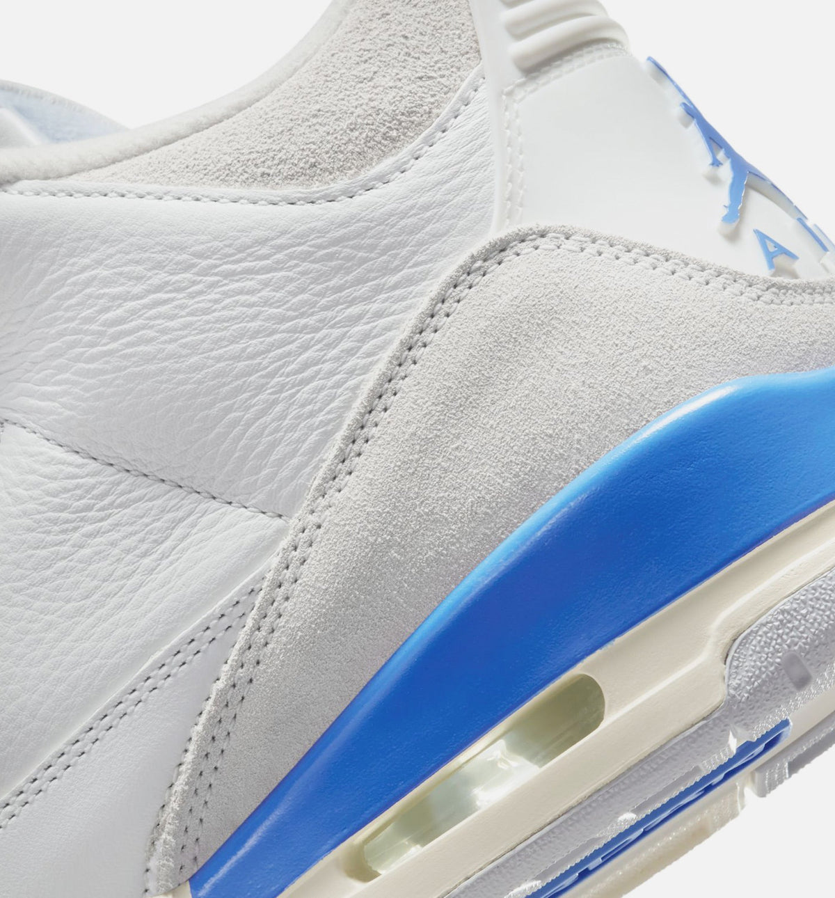 Air Jordan 3 Retro “Lucky Shorts” Men’s Shoes