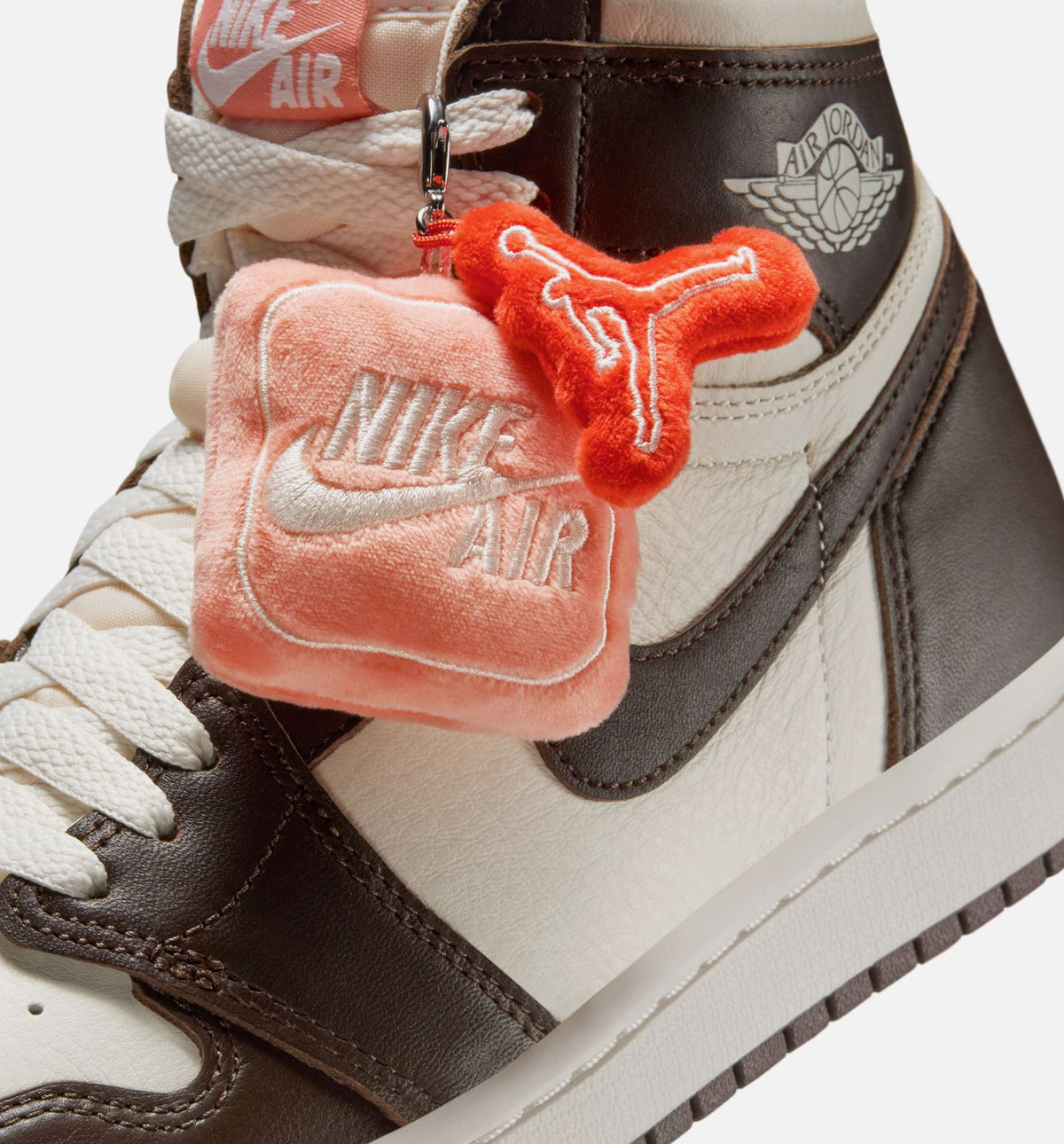 Air Jordan 1 Retro High OG “Baroque Brown” Women’s Shoes