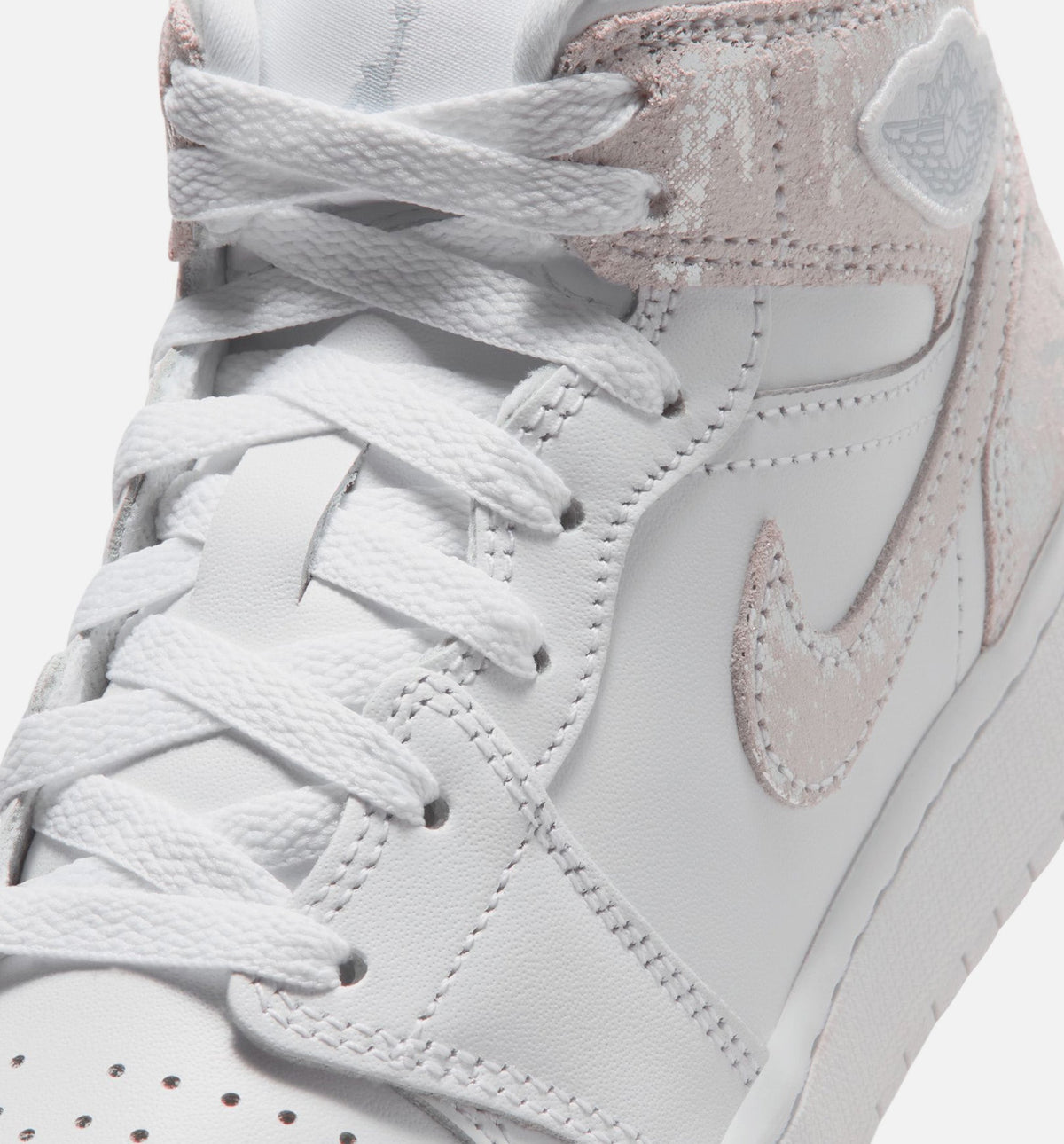 Air Jordan 1 Mid SE “Field Silver” Grade School Shoes