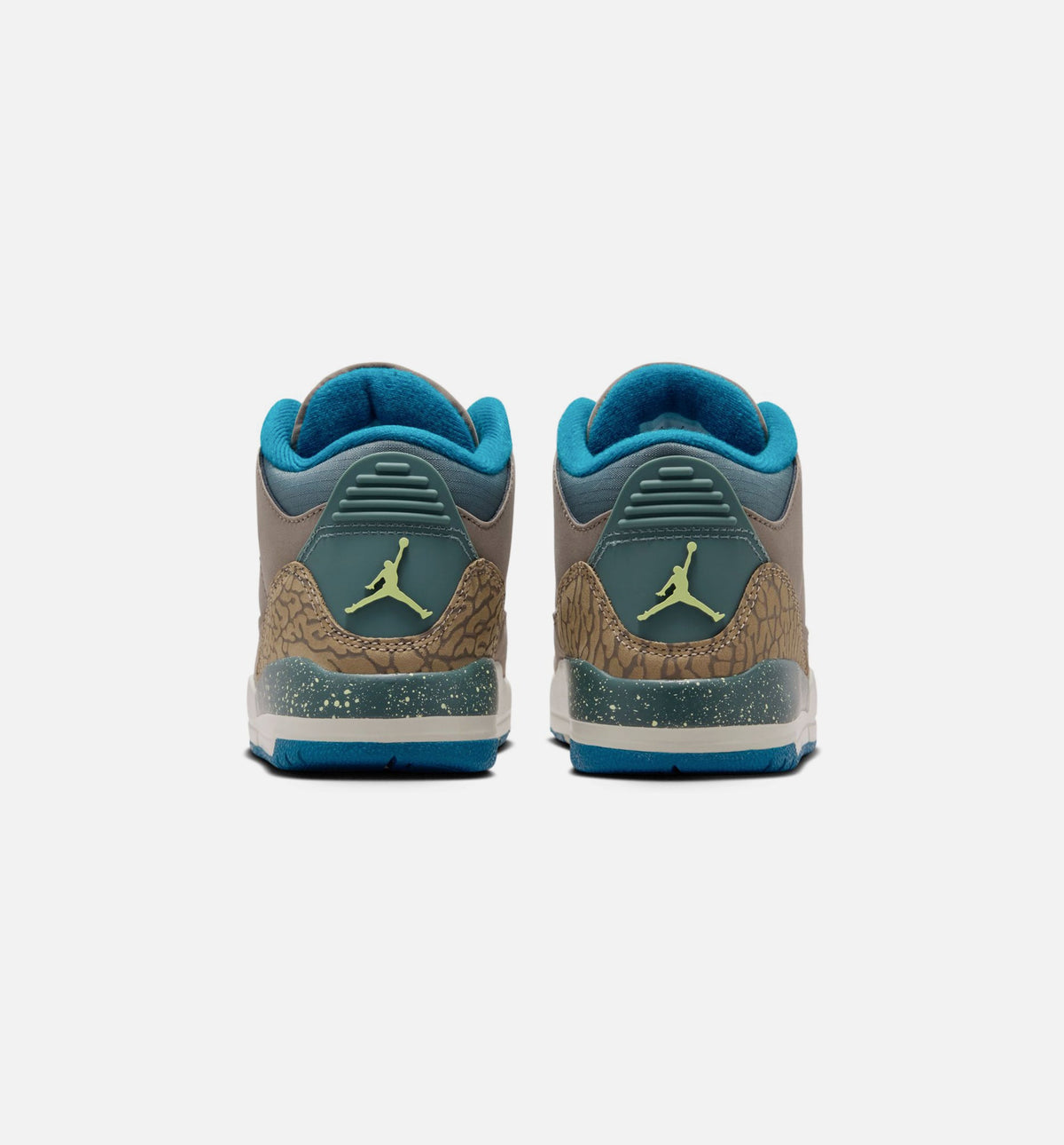 Air Jordan 3 Retro “Olive Grey” Preschool Shoes