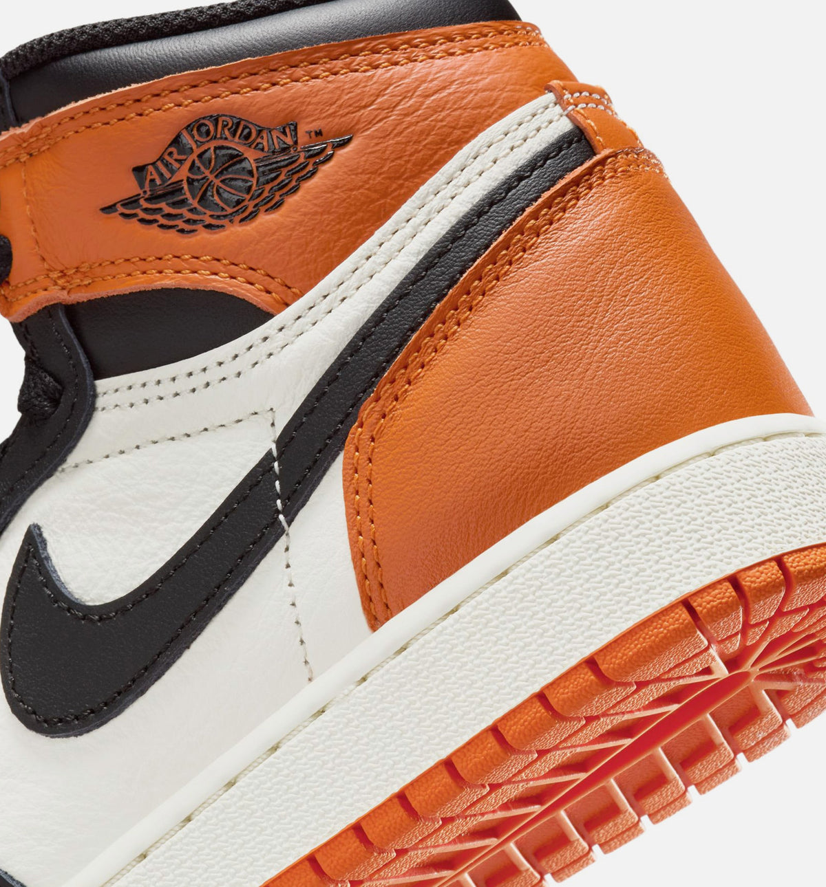 Air Jordan 1 Retro High OG “Shattered Backboard” Grade School Shoes