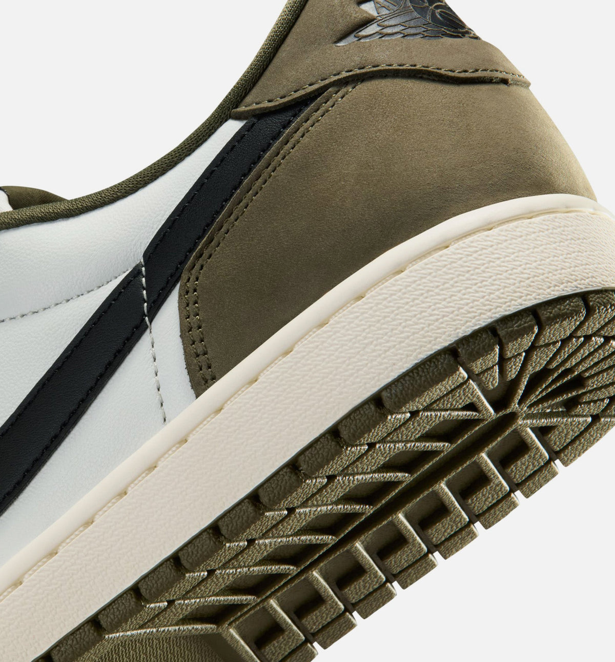 Air Jordan 1 Low OG “Medium Olive” Men’s Shoes