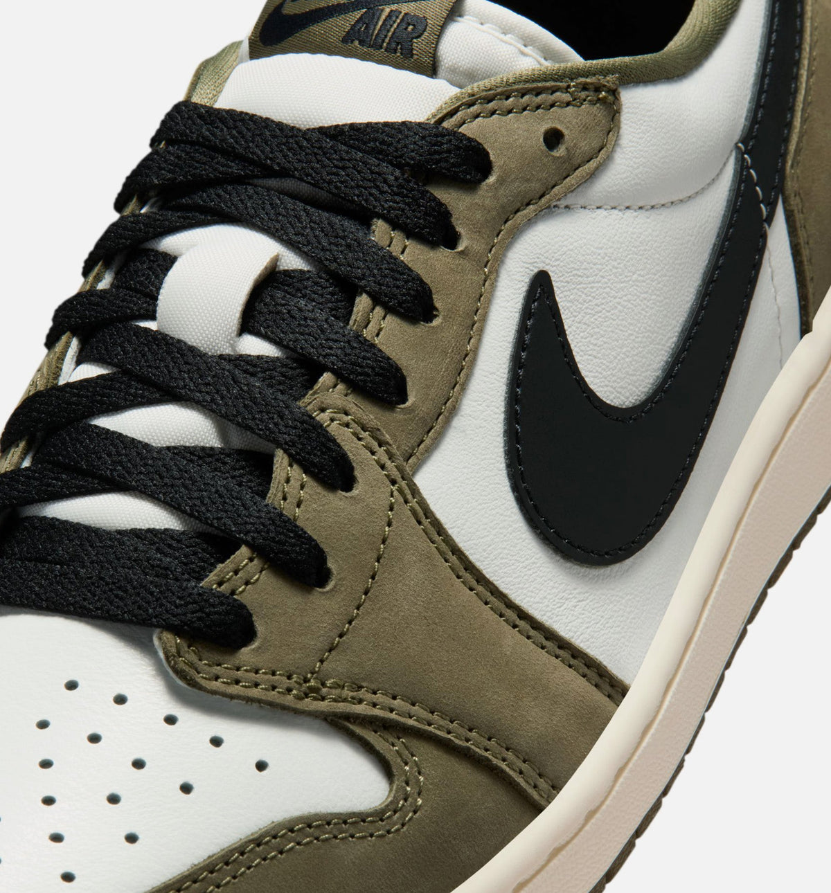 Air Jordan 1 Low OG “Medium Olive” Men’s Shoes