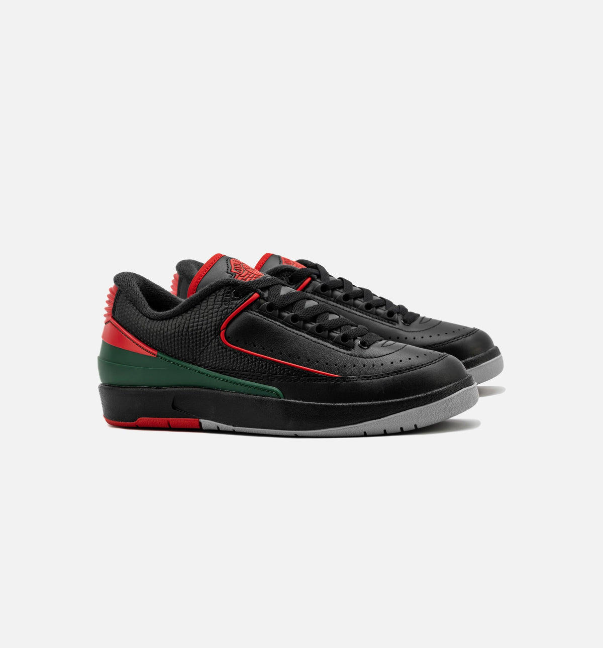 Air Jordan 2 Retro Low “Christmas” Grade School Shoes