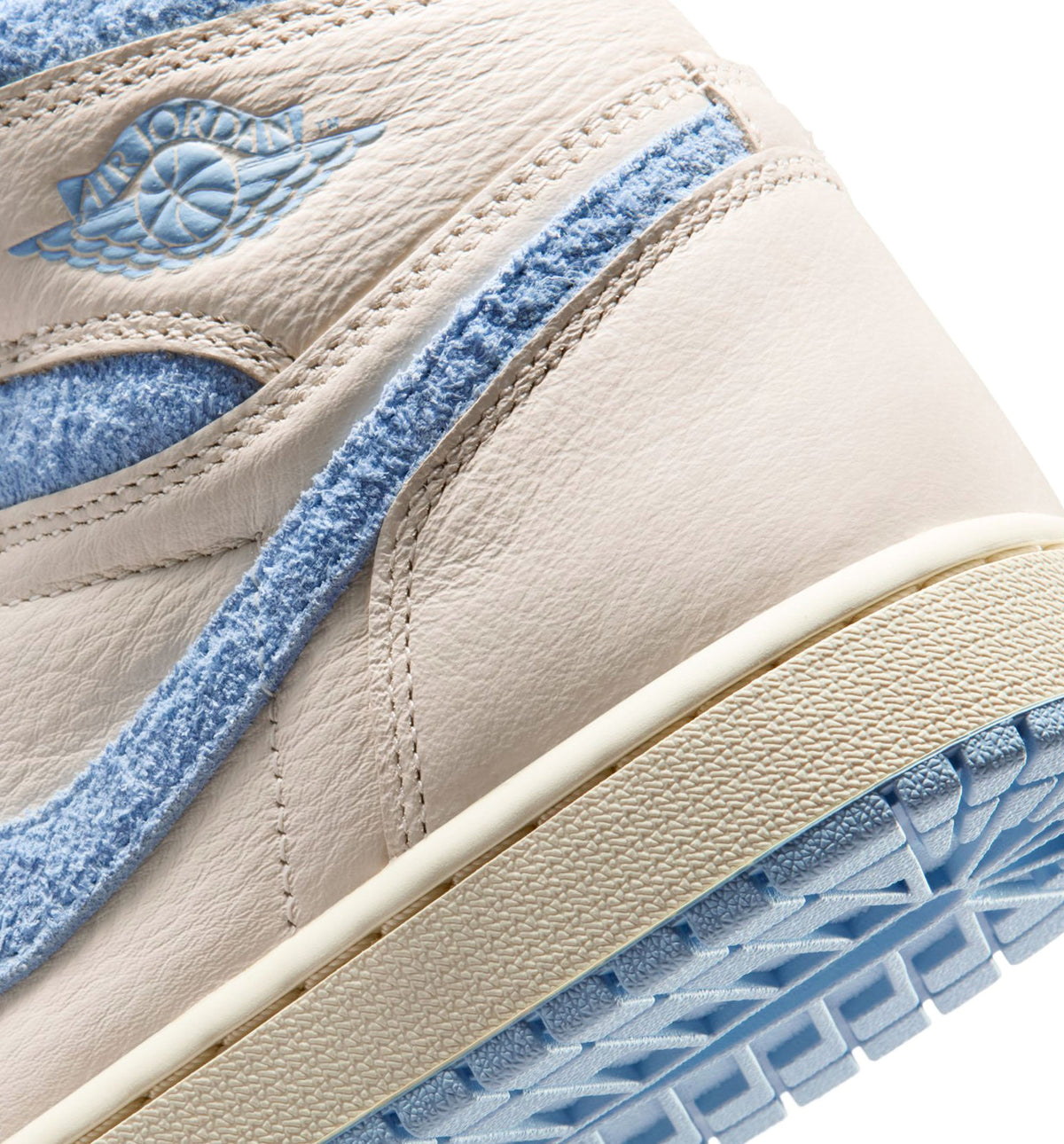 Air Jordan 1 Retro High OG “Psychic Blue” Women’s Shoes
