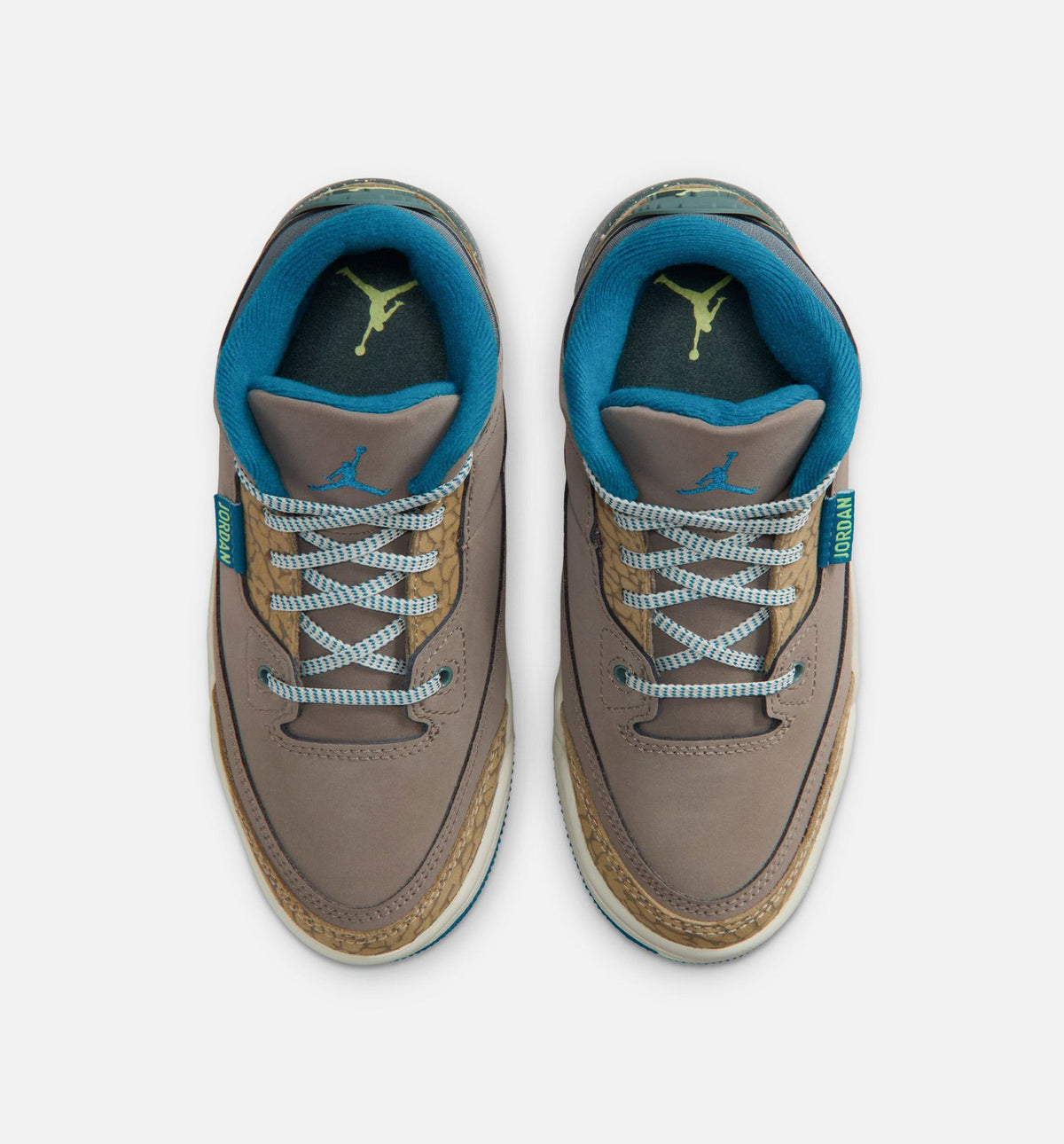 Air Jordan 3 Retro “Olive Grey” Preschool Shoes